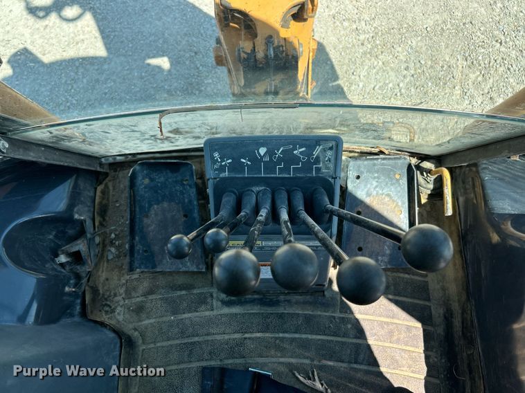 image for item EK8437 1997 Case 580 Super L backhoe