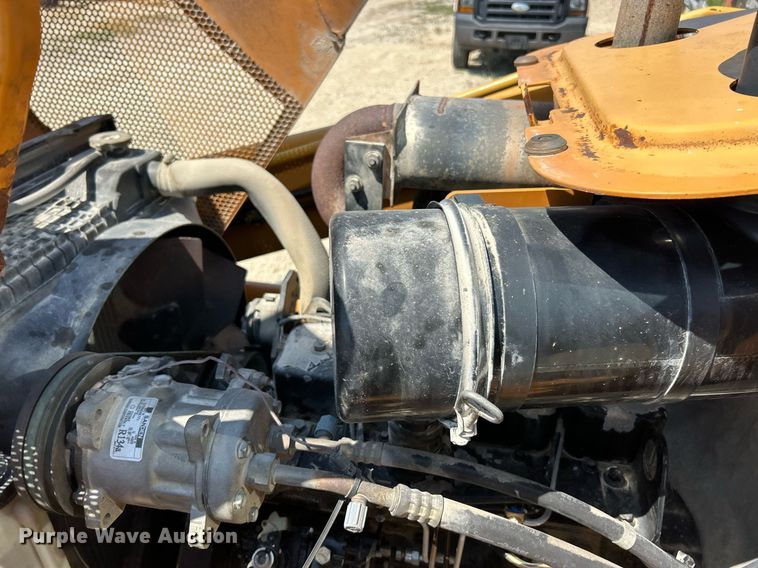 image for item EK8437 1997 Case 580 Super L backhoe