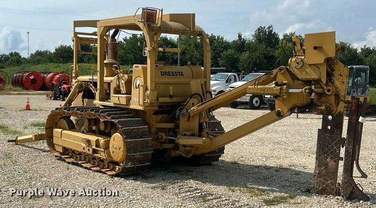 image for item EK8439 Dressta TD-15C cable plow