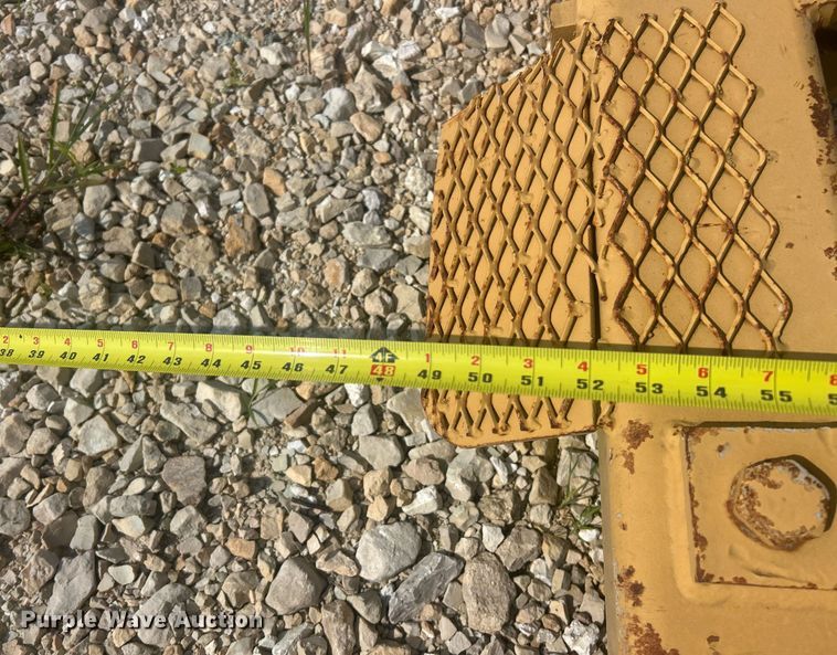 image for item EK8439 Dressta TD-15C cable plow