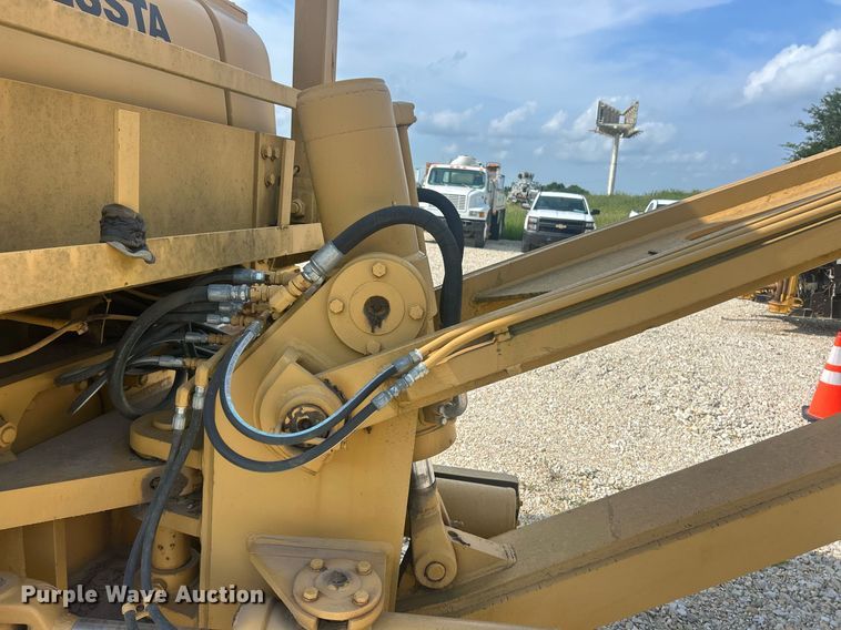 image for item EK8439 Dressta TD-15C cable plow