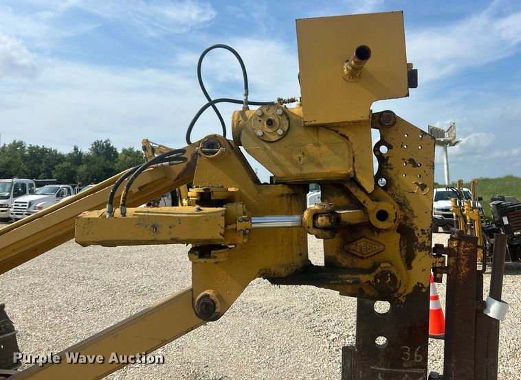 image for item EK8439 Dressta TD-15C cable plow