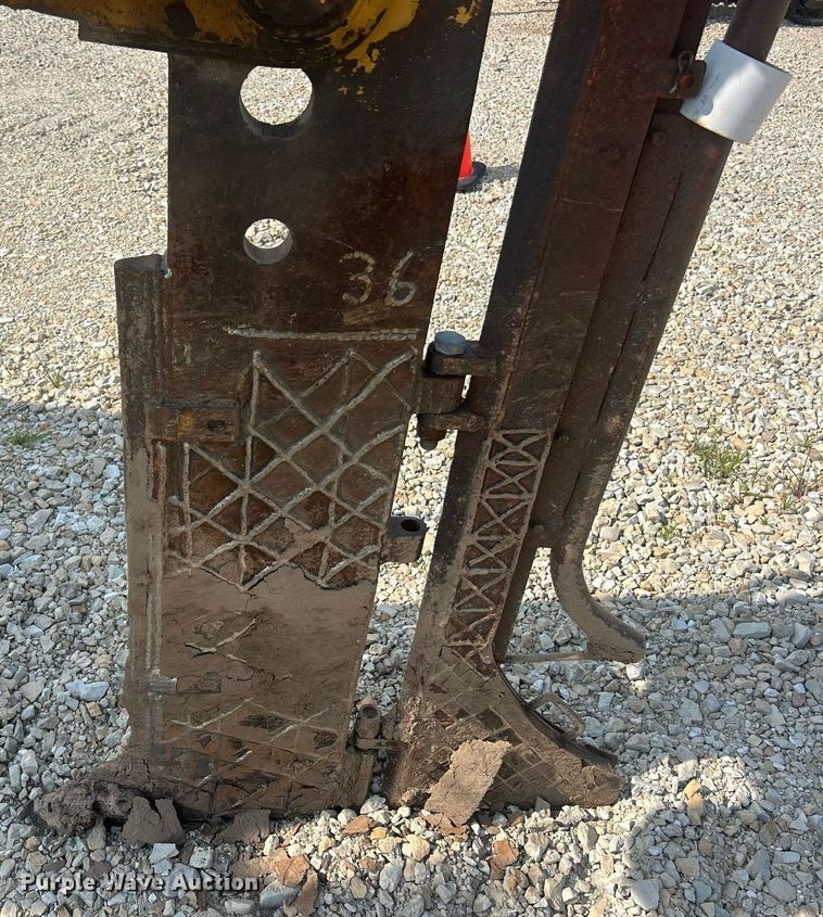 image for item EK8439 Dressta TD-15C cable plow