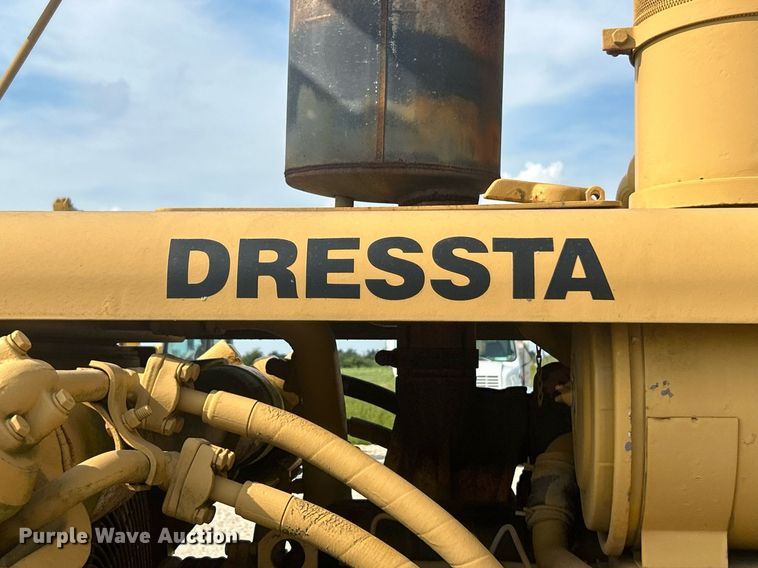 image for item EK8439 Dressta TD-15C cable plow