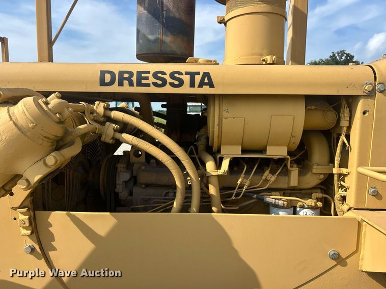 image for item EK8439 Dressta TD-15C cable plow