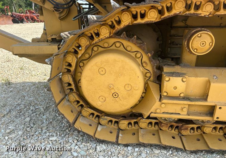 image for item EK8439 Dressta TD-15C cable plow