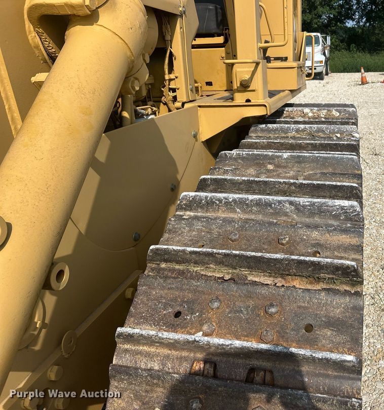 image for item EK8439 Dressta TD-15C cable plow