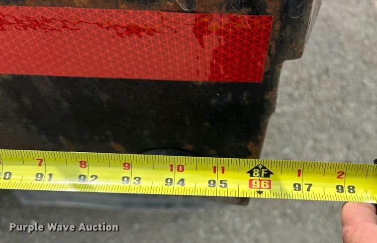 image for item EK8440 1999 International 4700 Low Profile flatbed truck