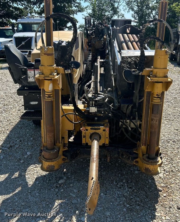 image for item EK8443 2014 Vermeer D24X40 Series II Navigator directional boring unit