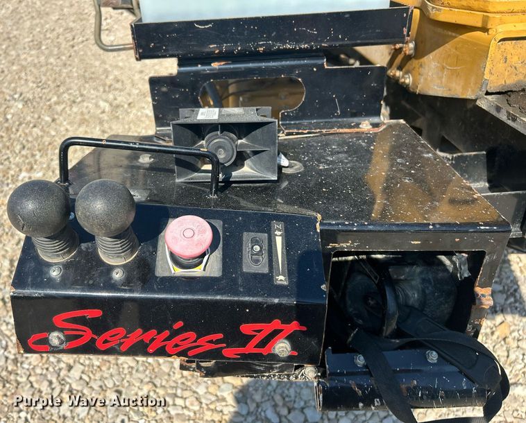 image for item EK8443 2014 Vermeer D24X40 Series II Navigator directional boring unit