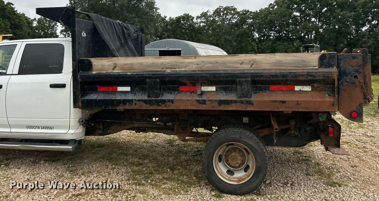 image for item EK8450 2014 Dodge Ram 5500  Crew Cab dump truck