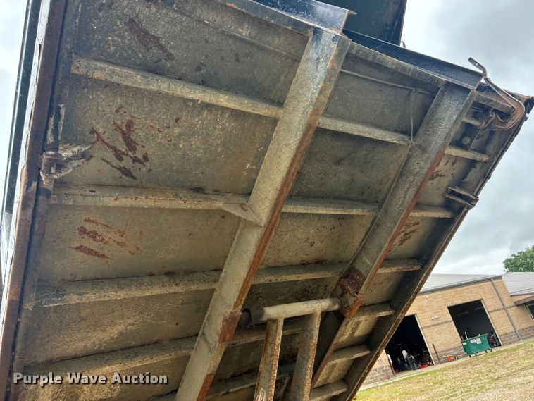 image for item EK8450 2014 Dodge Ram 5500  Crew Cab dump truck