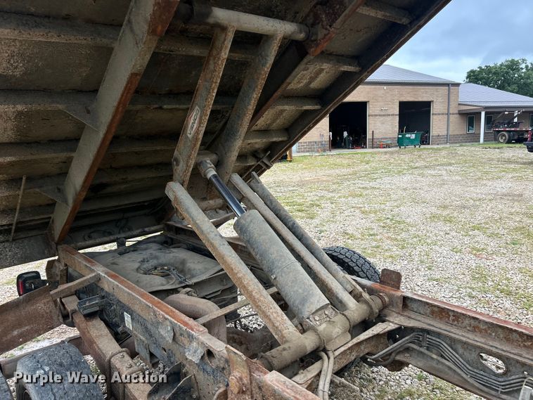 image for item EK8450 2014 Dodge Ram 5500  Crew Cab dump truck