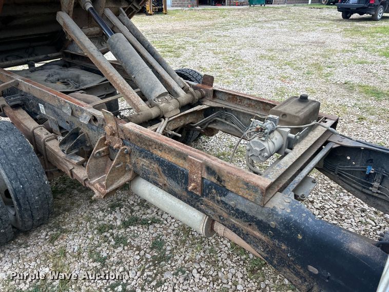 image for item EK8450 2014 Dodge Ram 5500  Crew Cab dump truck