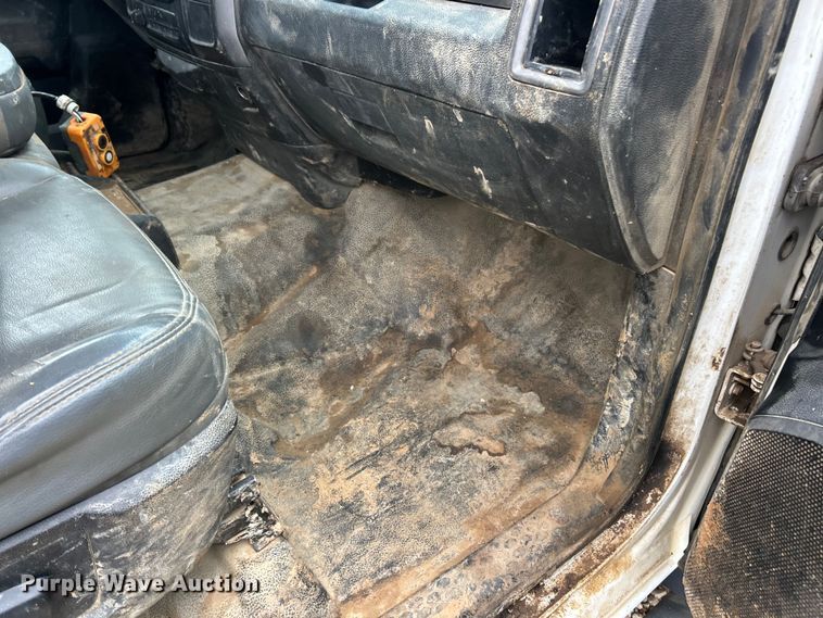 image for item EK8450 2014 Dodge Ram 5500  Crew Cab dump truck