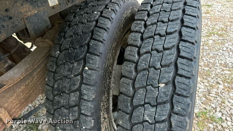 image for item EK8450 2014 Dodge Ram 5500  Crew Cab dump truck