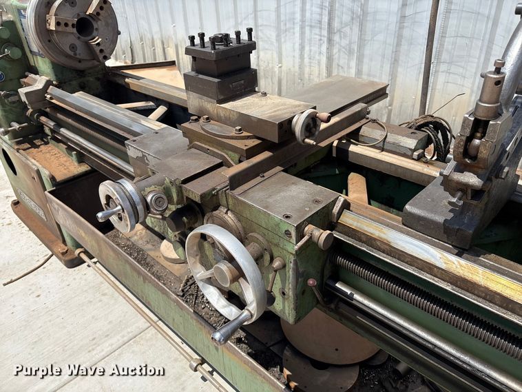 image for item EM0500 Cazeneuve HB 575 lathe