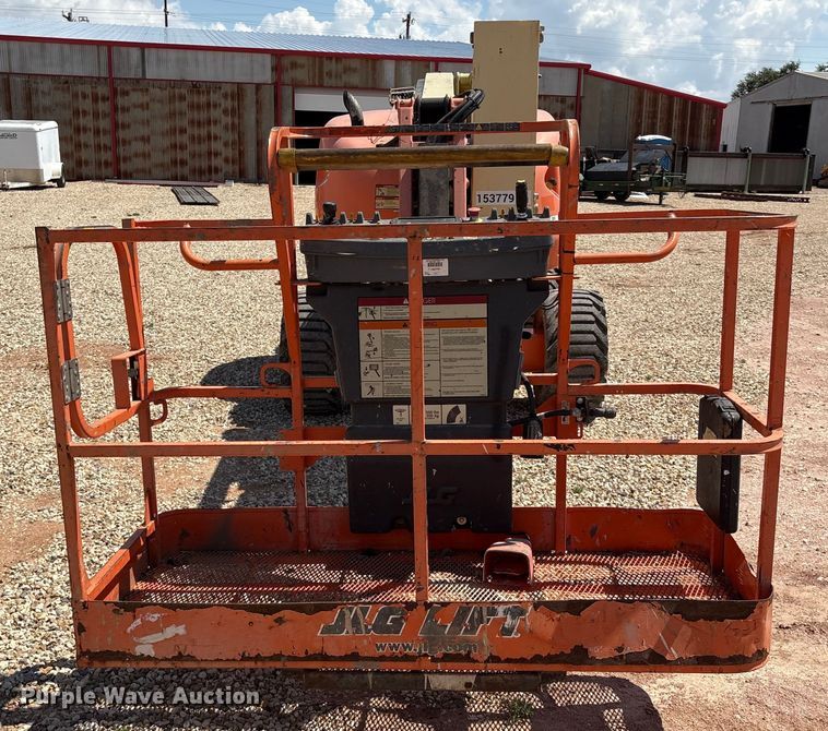 image for item EM0506 2007 JLG 450AJ boom lift