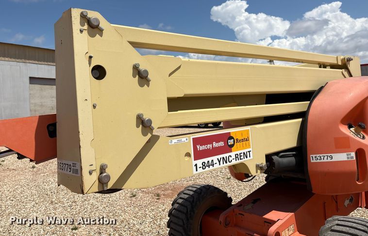 image for item EM0506 2007 JLG 450AJ boom lift