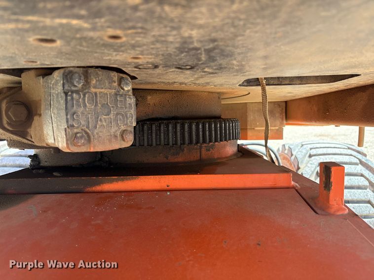 image for item EM0506 2007 JLG 450AJ boom lift