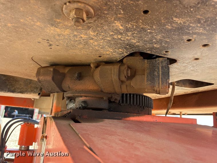 image for item EM0506 2007 JLG 450AJ boom lift