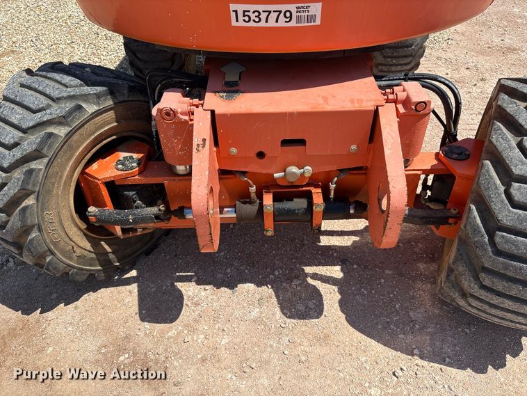 image for item EM0506 2007 JLG 450AJ boom lift