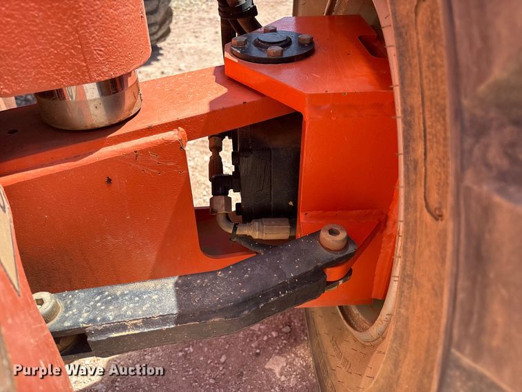 image for item EM0506 2007 JLG 450AJ boom lift