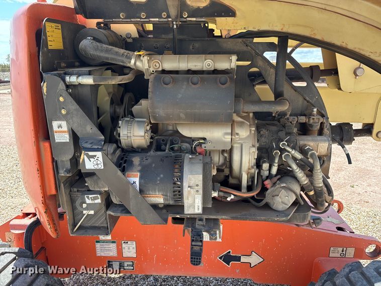 image for item EM0506 2007 JLG 450AJ boom lift