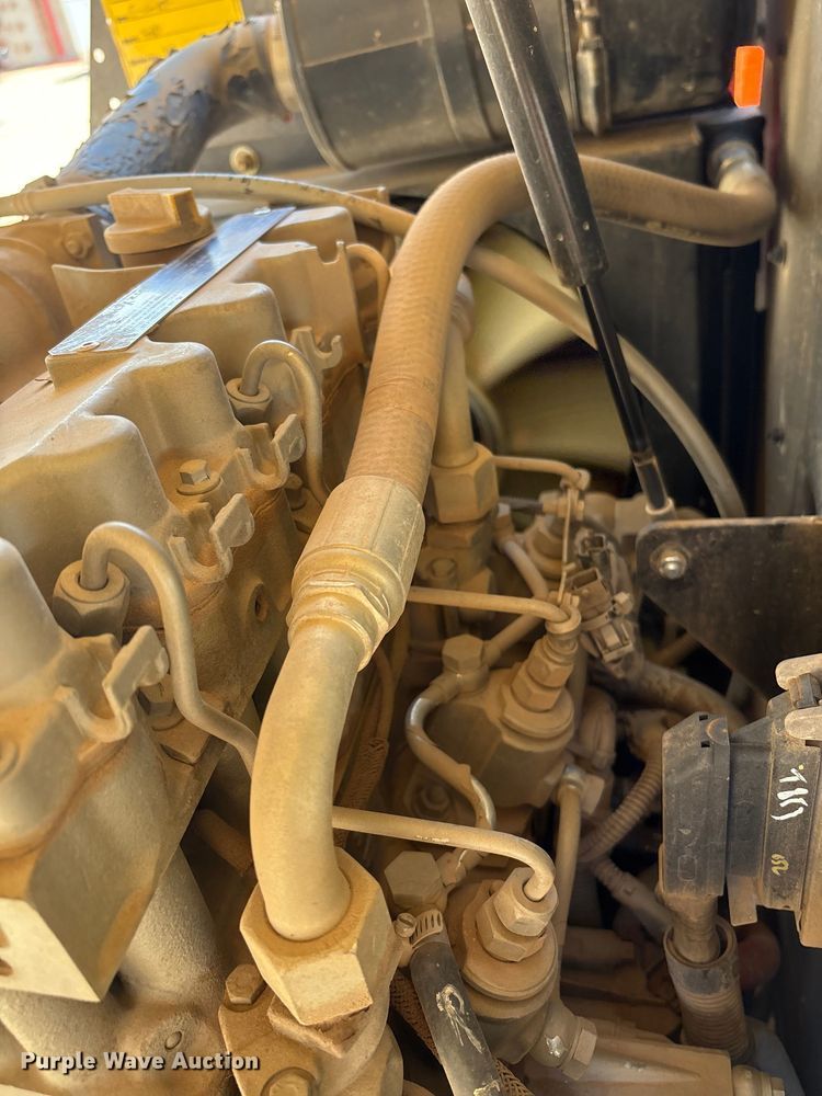 image for item EM0506 2007 JLG 450AJ boom lift