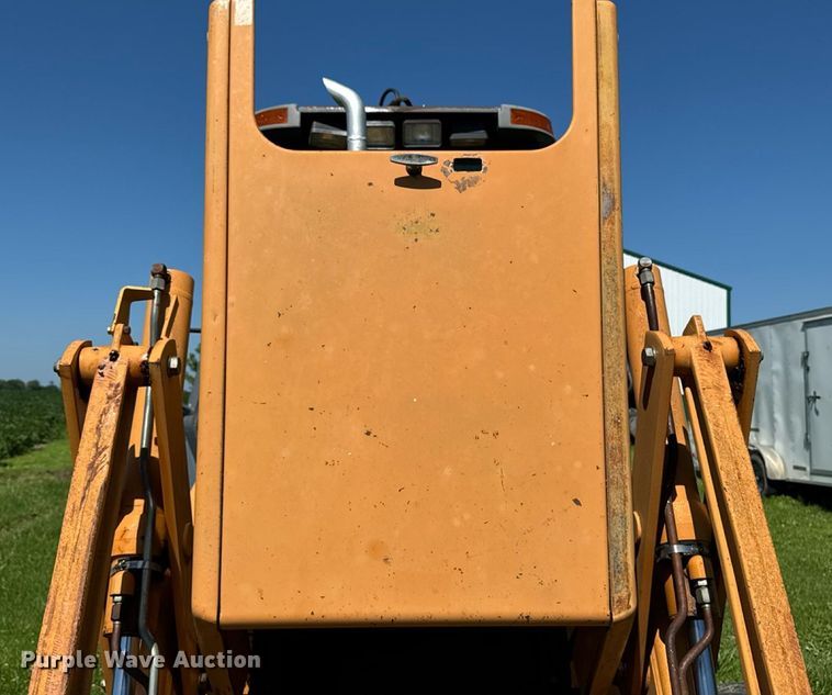 image for item EM2189 2000 Case 580 Super L Series II backhoe