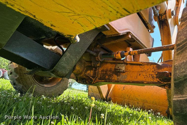 image for item EM2189 2000 Case 580 Super L Series II backhoe