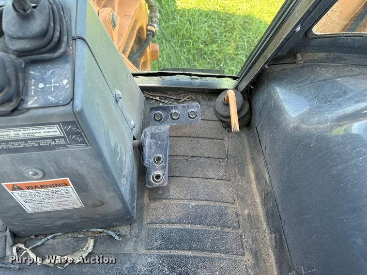 image for item EM2189 2000 Case 580 Super L Series II backhoe