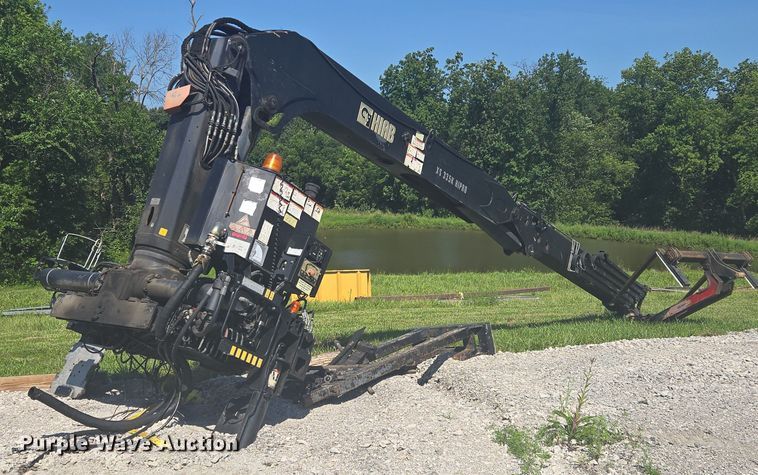 image for item EM7481 Hiab 335K-4 Hipro truck mounted crane