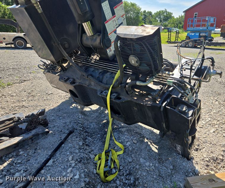 image for item EM7481 Hiab 335K-4 Hipro truck mounted crane