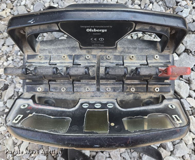 image for item EM7481 Hiab 335K-4 Hipro truck mounted crane