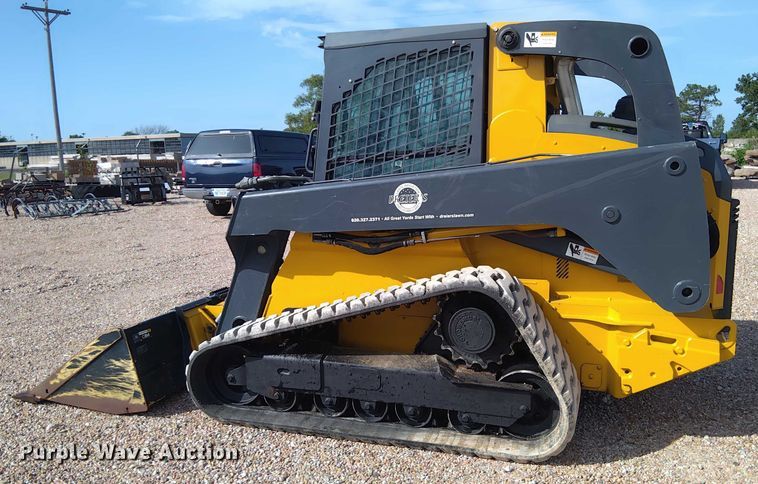 image for item EM8030 2014 John Deere 333E tracked skid steer loader