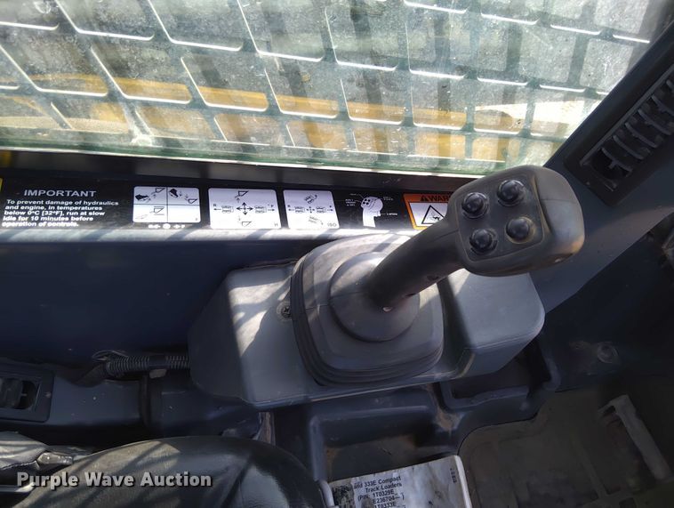 image for item EM8030 2014 John Deere 333E tracked skid steer loader