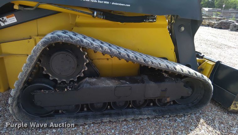 image for item EM8030 2014 John Deere 333E tracked skid steer loader