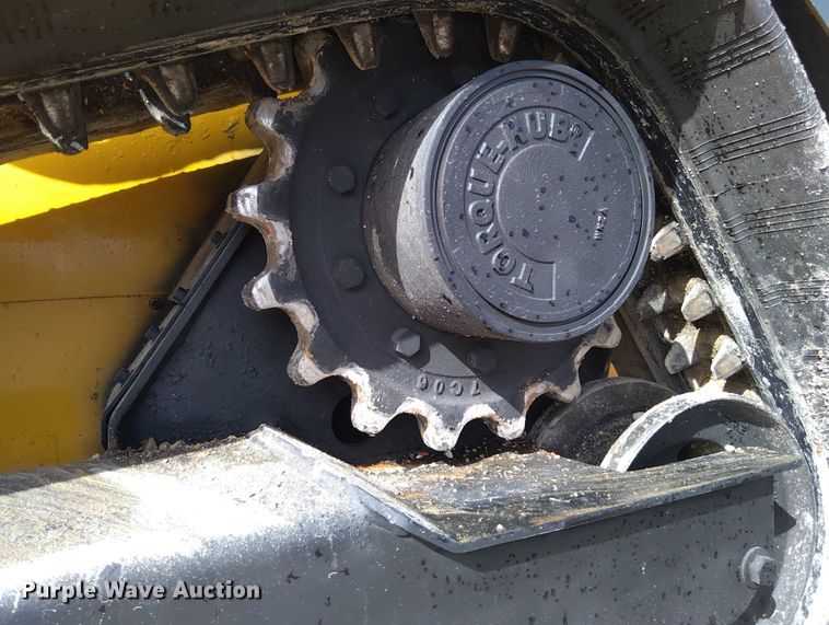 image for item EM8030 2014 John Deere 333E tracked skid steer loader