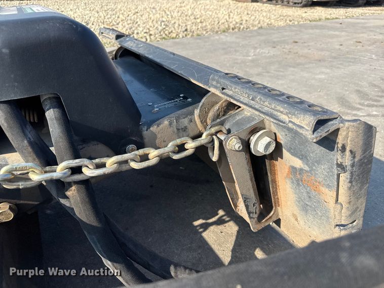 image for item EM8037 2012 Bobcat 90