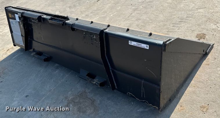 image for item EM8040 John Deere C84 skid steer bucket
