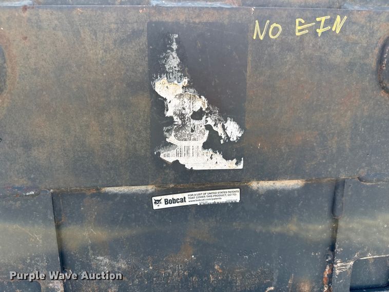 image for item EM8043 Bobcat 80 Lo Pro skid steer bucket