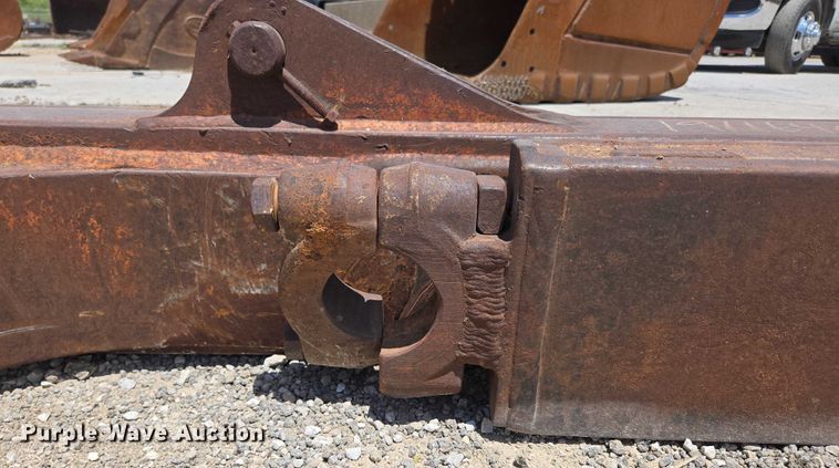 image for item EN2021 Dozer blade push arms