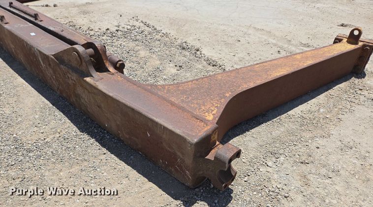 image for item EN2021 Dozer blade push arms