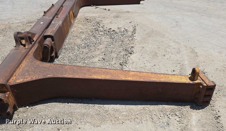 image for item EN2021 Dozer blade push arms
