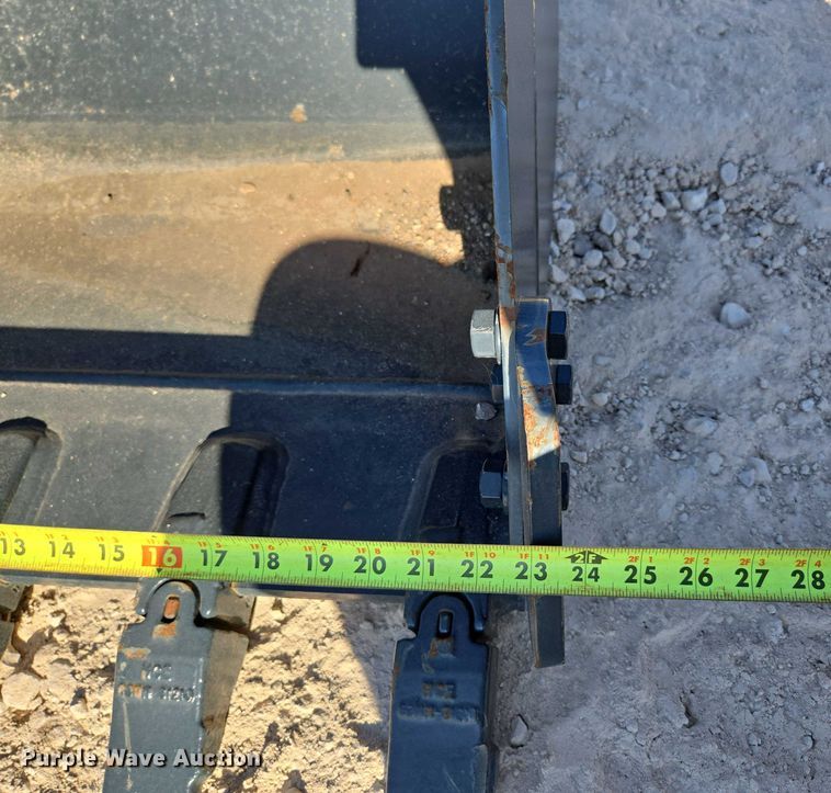 image for item EN2025 (2) excavator buckets