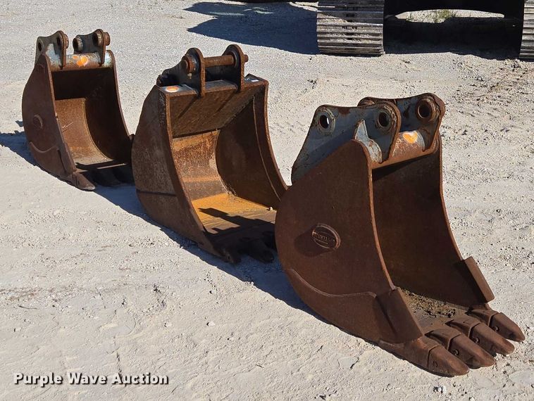 image for item EN2026 (3) buckets