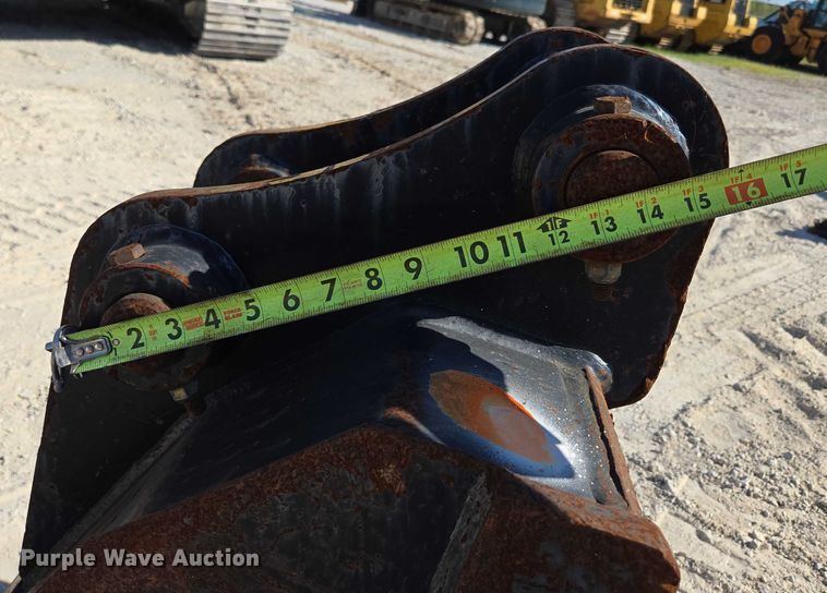 image for item EN2026 (3) buckets