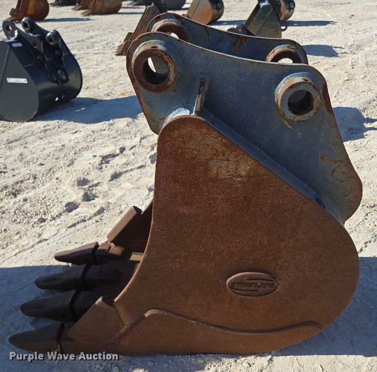 image for item EN2026 (3) buckets