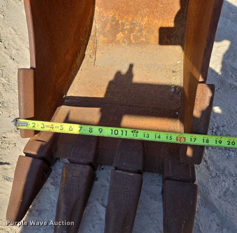 image for item EN2026 (3) buckets